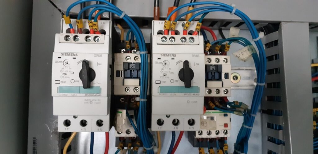 Mantenimientos Eléctricos